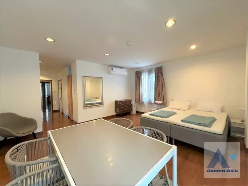 4 Bedrooms Apartment for Rent in Sathorn, Bangkok near BTS Sala Daeng - MRT Lumphini at Secluded Amb, Bangkok, Thung Maha Mek, Sathon, Bangkok, 4 Bedrooms, 240 sqm, Apartment For Rent, by บริษัท แอคคอม เอเซีย จำกัด, 11192056 - DDproperty.com