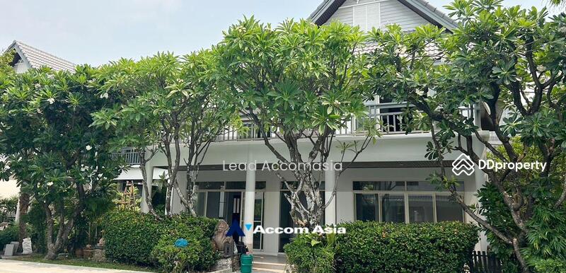 Private Swimming Pool, Pet friendly 4 Bedrooms House for Rent in Sukhumvit Bangkok near BTS Ekkamai, Bangkok, Khlong Tan Nua, Watthana, Bangkok, 4 Bedrooms, 560 sqm, Single Detached House For Rent, by Accom Asia, 11193270 - DDproperty.com