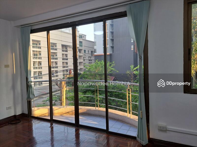 อาคารพานิชย์, Bangkok, Huai Khwang, Huai Khwang, Bangkok, , 300 sqm, Shophouse For Sale, by Napawadee Homhuk, 11193807 - DDproperty.com