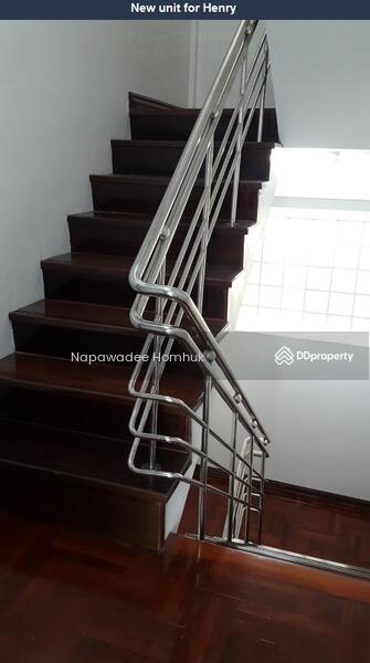 อาคารพานิชย์, Bangkok, Huai Khwang, Huai Khwang, Bangkok, , 300 sqm, Shophouse For Sale, by Napawadee Homhuk, 11193807 - DDproperty.com