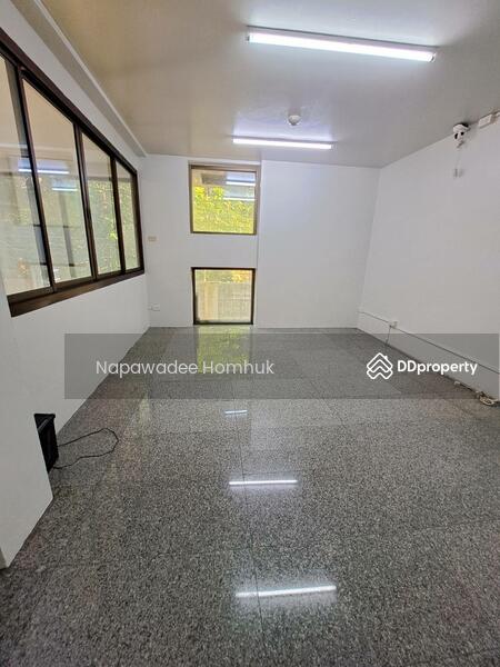 อาคารพานิชย์, Bangkok, Huai Khwang, Huai Khwang, Bangkok, , 300 sqm, Shophouse For Sale, by Napawadee Homhuk, 11193807 - DDproperty.com