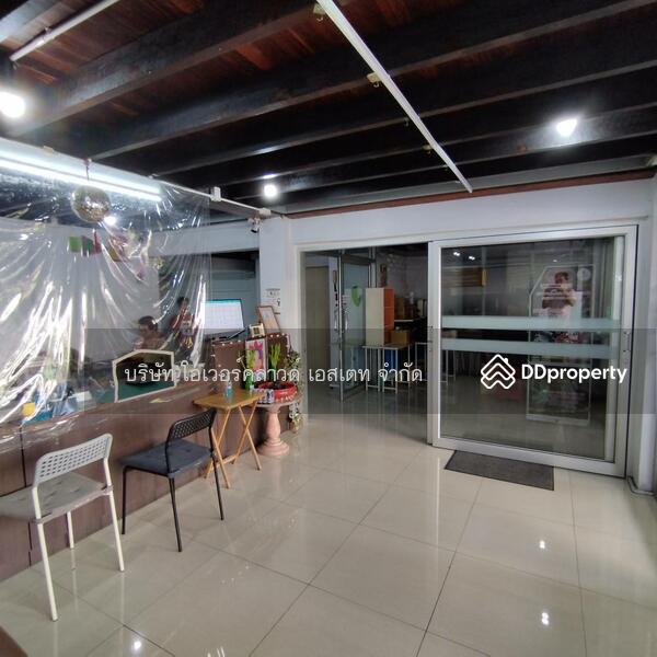 ขายอาคาร ติดถนนสุขุมวิท : Building for sale on Sukhumvit Road., Bangkok, Khlong Toei, Khlong Toei, Bangkok, , 840 sqm, Shophouse For Sale, by TOAH T., 11194282 - DDproperty.com