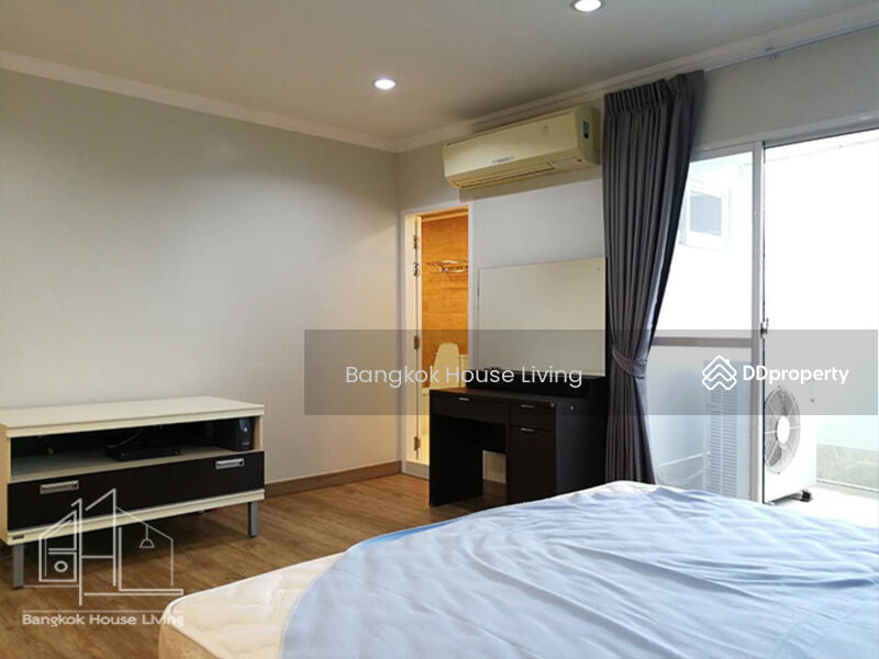 Fifty Fifth Tower, Bangkok, 84 Soi Sukhumvit 55, Sukhumvit Road, Khlong Tan Nua, Watthana, Bangkok, 3 Bedrooms, 223 sqm, Condo For Rent, by Bangkok House Living, 11195558 - DDproperty.com