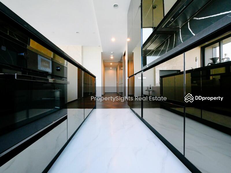 The Esse Sukhumvit 36, Bangkok, Soi Sukhumvit 36, Sukhumvit Road, Phra Kanong, Khlong Toei, Bangkok, 3 Bedrooms, 124 sqm, Condo For Rent, by PROPERTYSIGHTS REAL ESTATE, 11196107 - DDproperty.com