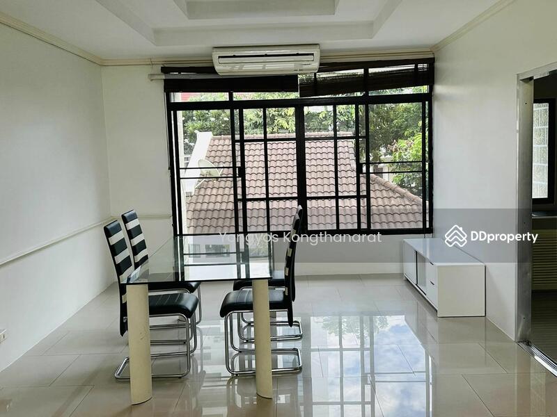 Moo Baan Chicha Castle, Bangkok, Sukhumvit 31, Khlongtoei Nua, Watthana, Bangkok, 4 Bedrooms, 400 sqm, Townhouse For Rent, by Thai Real Estate Broker Association (TREBA), 11196277 - DDproperty.com