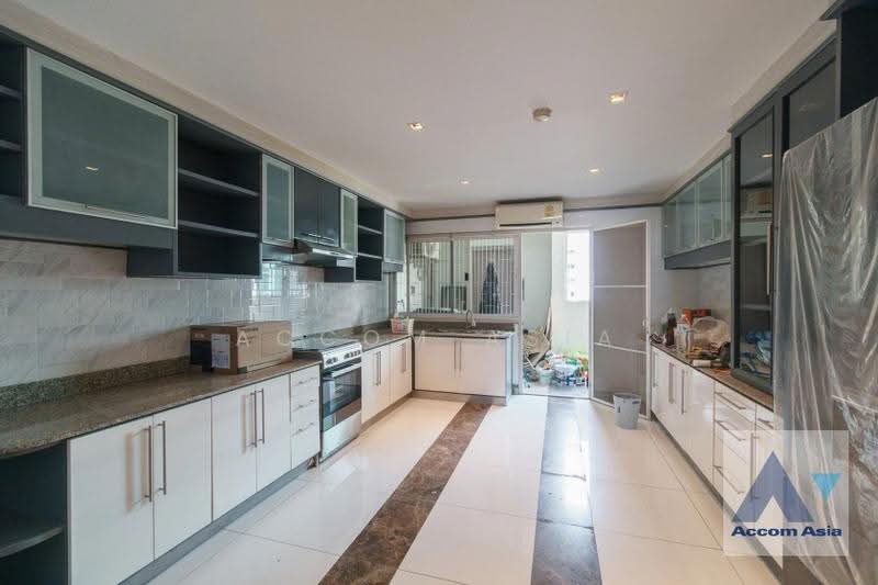 D.S. Tower 1, Bangkok, Khlongtoei Nua, Watthana, Bangkok, 4 Bedrooms, 298 sqm, Condo For Rent, by Accom Asia, 11199151 - DDproperty.com