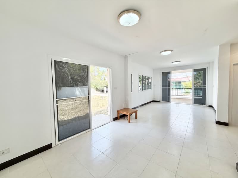 Sena Green Ville Klong 11, Pathum Thani, Bung Nam Rak, Thanyaburi, Pathum Thani, 3 Bedrooms, 110 sqm, Single Detached House For Sale, by จิรกิตติ์ (คิม)เจริญบัณฑิตสกุล, 11199867 - DDproperty.com