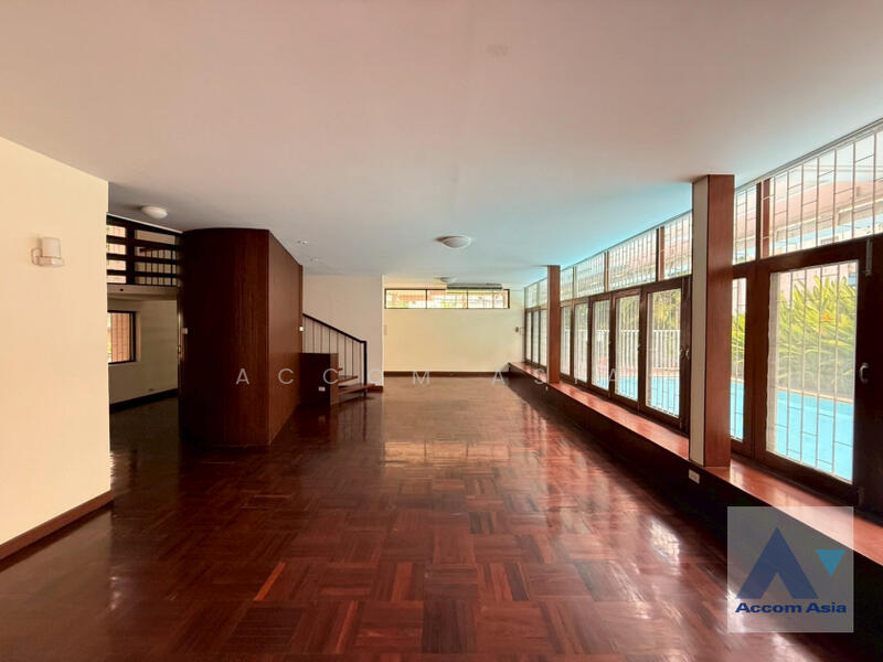 ให้เช่า - 3 Bedrooms House for Rent in Sukhumvit, Bangkok near BTS Nana (6000101), กรุงเทพ