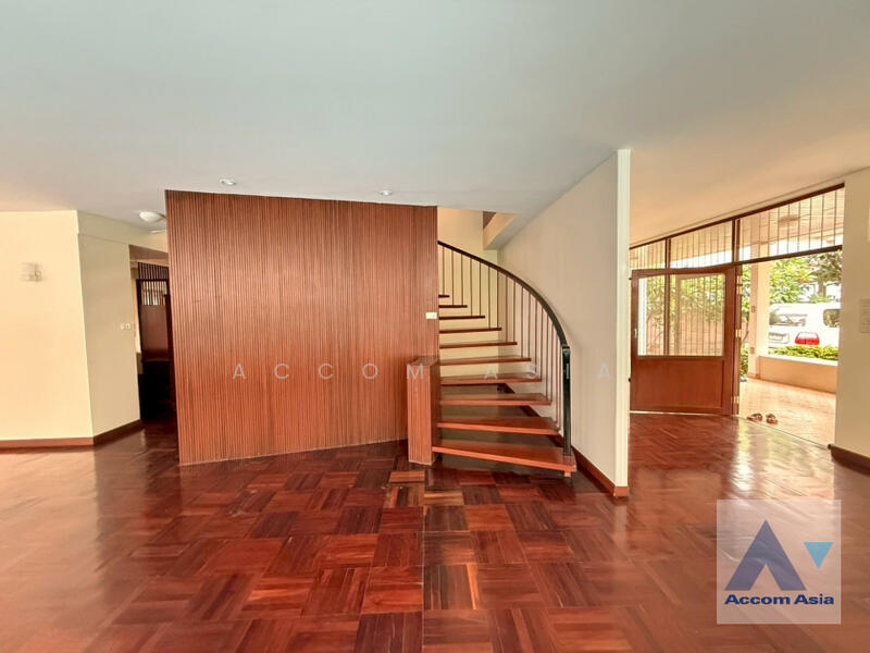 For Rent - 3 Bedrooms House for Rent in Sukhumvit, Bangkok near BTS Nana (6000101), Bangkok