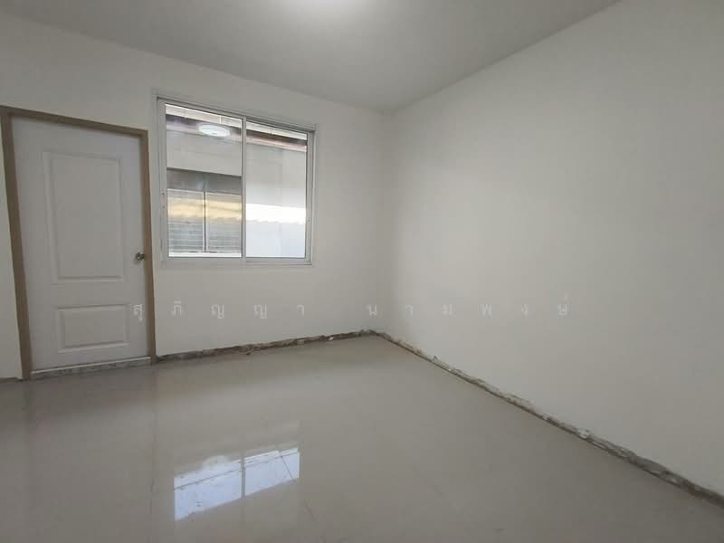 Townhouse for sale, Wang Thong Thani, Rangsit, Lam Luk Ka, Khlong 1 (near Zeer Rangsit), Pathum Thani, Khu Khot, Lam Luk Ka, Pathum Thani, 3 Bedrooms, 120 sqm, Townhouse For Sale, by สุภิญญา นามพงษ์, 11200656 - DDproperty.com