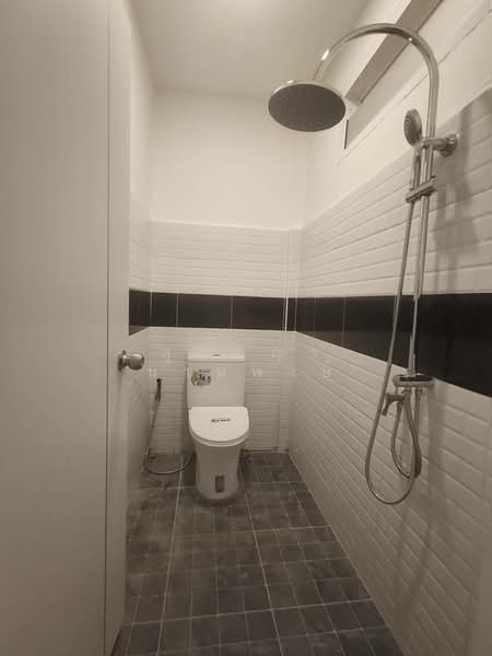 Townhouse for sale, Wang Thong Thani, Rangsit, Lam Luk Ka, Khlong 1 (near Zeer Rangsit), Pathum Thani, Khu Khot, Lam Luk Ka, Pathum Thani, 3 Bedrooms, 120 sqm, Townhouse For Sale, by สุภิญญา นามพงษ์, 11200656 - DDproperty.com