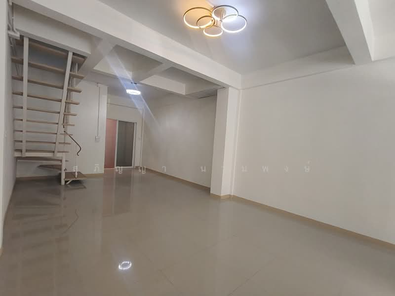 For Sale - Townhouse for sale, Wang Thong Thani, Rangsit, Lam Luk Ka, Khlong 1 (near Zeer Rangsit), Pathum Thani