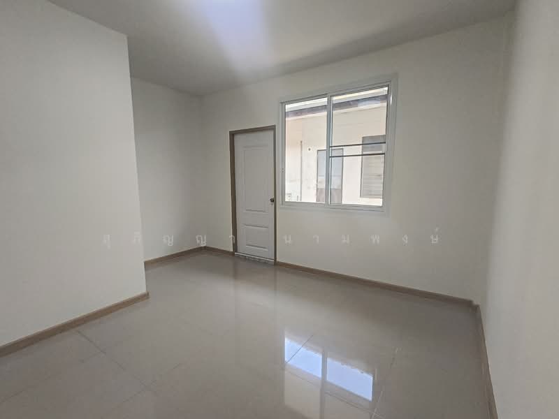 For Sale - Townhouse for sale, Wang Thong Thani, Rangsit, Lam Luk Ka, Khlong 1 (near Zeer Rangsit), Pathum Thani