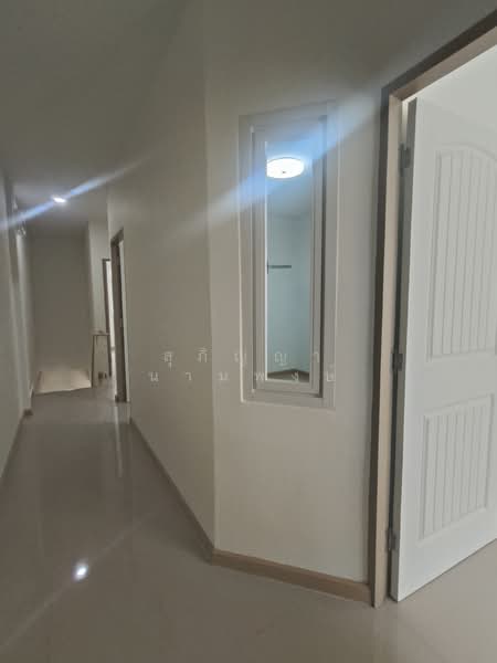 For Sale - Townhouse for sale, Wang Thong Thani, Rangsit, Lam Luk Ka, Khlong 1 (near Zeer Rangsit), Pathum Thani