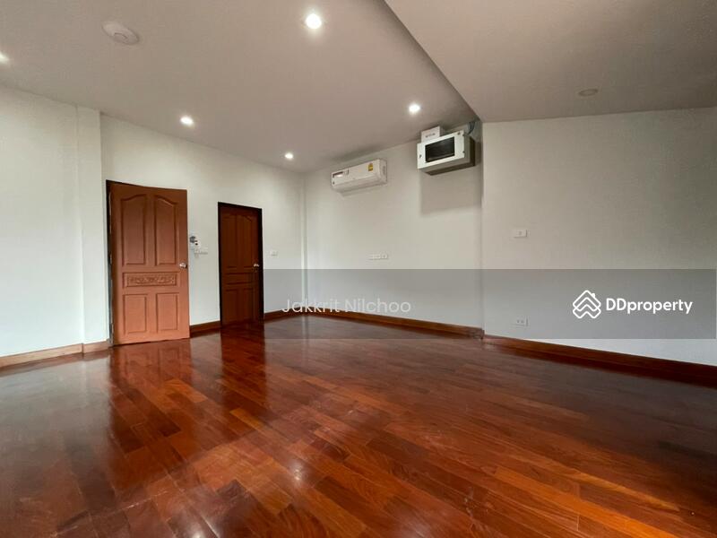 For Sale - Chonlada Bangbuathong, Nonthaburi