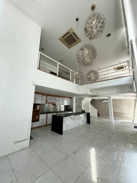 บ้านเดี่ยว ใกล้ มหาวิทยาลัยเกษตรศาสตร์, กรุงเทพ, เสนานิคม, จตุจักร, กรุงเทพ, 450 ตร.ม., บ้านเดี่ยว ให้เช่า, โดย ปรินทร์ญาดา ชิณโชติ, 11200903 - DDproperty.com