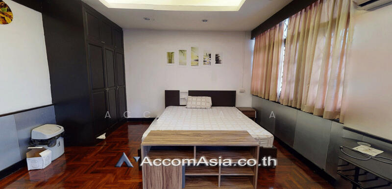 ให้เช่า - 10 Bedrooms House for Sale and Rent in Sukhumvit, Bangkok near BTS Phrom Phong (110121), กรุงเทพ