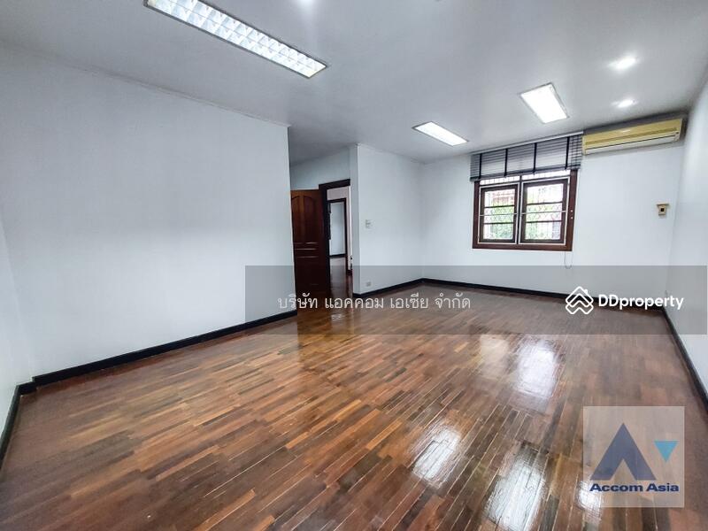 ให้เช่า - Home Office | 3 Bedrooms House for Rent in Ratchadapisek, Bangkok near MRT Rama 9 (AA29838), กรุงเทพ