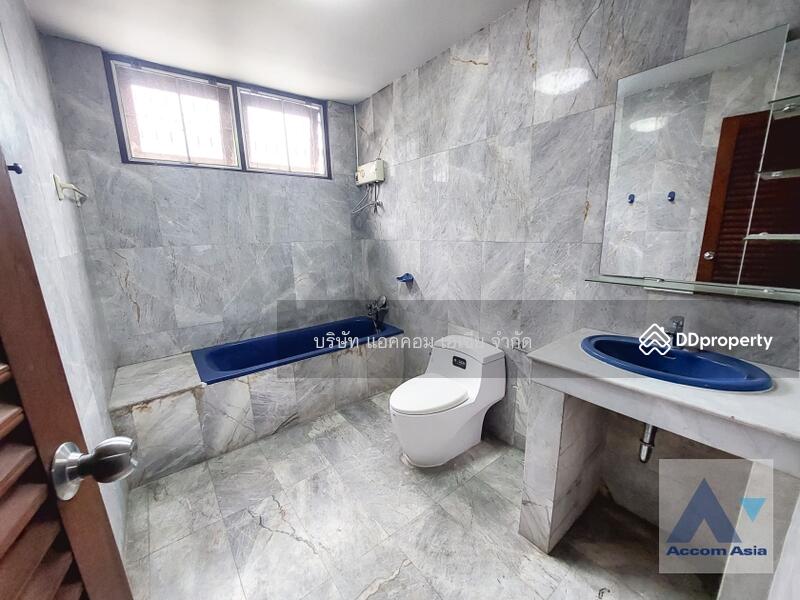 Home Office | 3 Bedrooms House for Rent in Ratchadapisek, Bangkok near MRT Rama 9 (AA29838), Bangkok, Huai Khwang, Huai Khwang, Bangkok, 3 Bedrooms, 200 sqm, Single Detached House For Rent, by บริษัท แอคคอม เอเซีย จำกัด, 11201873 - DDproperty.com