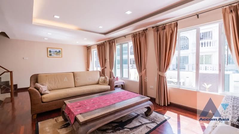 4 Bedrooms Townhouse for Rent in Sukhumvit, Bangkok near BTS Phrom Phong at A Unique Living Place, Bangkok, Khlong Tan Nua, Watthana, Bangkok, 4 Bedrooms, 315 sqm, Townhouse For Rent, by Accom Asia, 11202801 - DDproperty.com