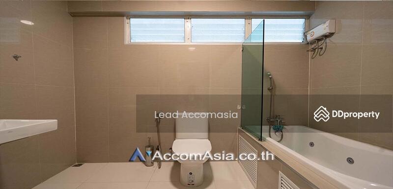 4 Bedrooms House for Rent in Sukhumvit, Bangkok near BTS Phra khanong (AA24957), Bangkok, Phra Kanong Nua, Watthana, Bangkok, 4 Bedrooms, 450 sqm, Single Detached House For Rent, by Accom Asia, 11202931 - DDproperty.com