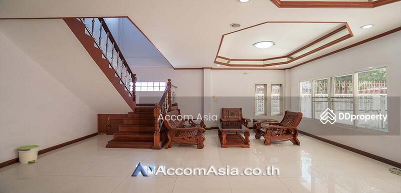 House for Sale and Rent in Sukhumvit, Bangkok near BTS Ekkamai - BTS Phra khanong (1718960), Bangkok, Khlong Tan Nua, Watthana, Bangkok, 3 Bedrooms, 280 sqm, Single Detached House For Sale, by Accom Asia, 11203694 - DDproperty.com