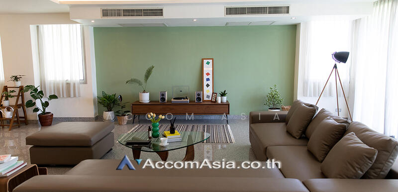 For Rent - 3 Bedrooms Apartment for Rent in Sukhumvit, Bangkok near BTS Phra khanong at Modern Living Style, Bangkok