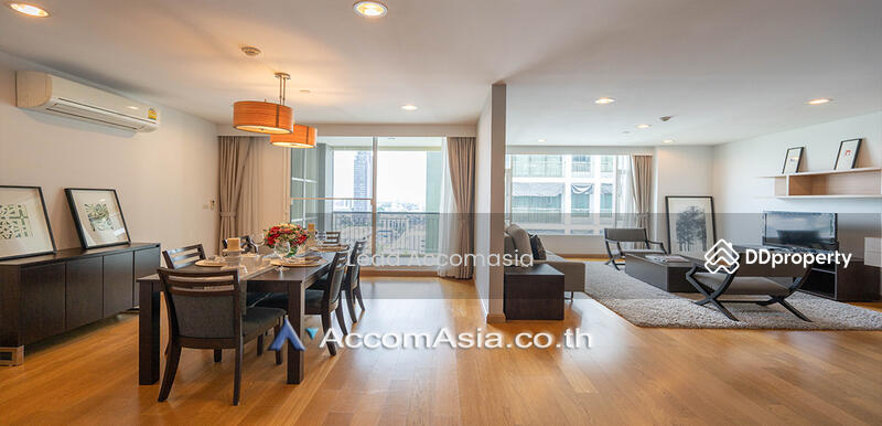 ให้เช่า - 3 Bedrooms Apartment for Rent in Sukhumvit, Bangkok near BTS Thong Lo at The Modern dwelling, กรุงเทพ