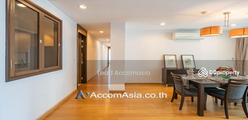 ให้เช่า - 3 Bedrooms Apartment for Rent in Sukhumvit, Bangkok near BTS Thong Lo at The Modern dwelling, กรุงเทพ