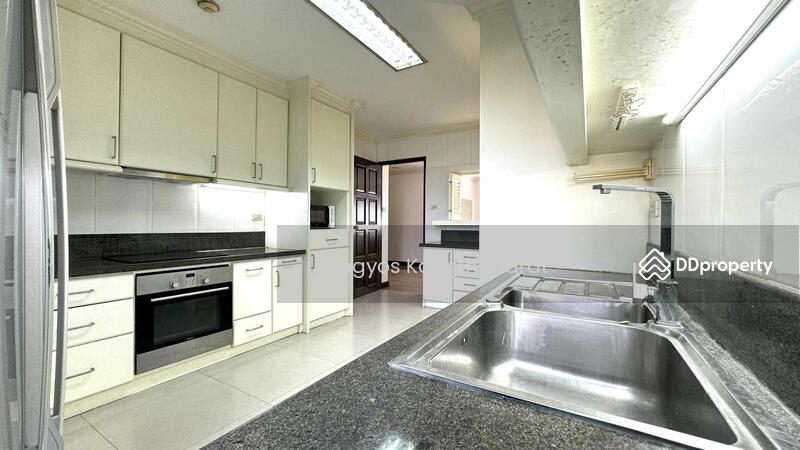 Richmond Palace, Bangkok, Soi Sukhumvit 43 Sukhumvit Road, Khlong Tan Nua, Watthana, Bangkok, 3 Bedrooms, 164 sqm, Condo For Rent, by Thai Real Estate Broker Association (TREBA), 11206741 - DDproperty.com