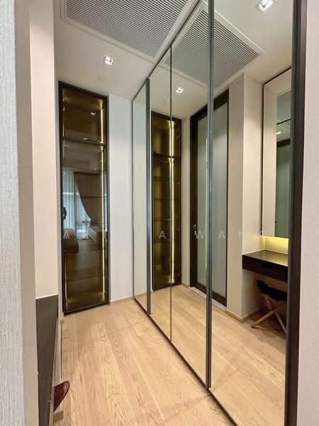 28 Chidlom, Bangkok, 28 Chit Lom Alley, Lumphini, Pathum Wan, Bangkok, 1 Bedroom, 44 sqm, Condo For Rent, by Sarttra Wang, 11207156 - DDproperty.com