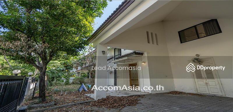 4 Bedrooms House for Rent in Sukhumvit, Bangkok near BTS Thong Lo at Thonglor House Compound, Bangkok, Khlong Tan Nua, Watthana, Bangkok, 4 Bedrooms, 300 sqm, Single Detached House For Rent, by Accom Asia, 11207481 - DDproperty.com