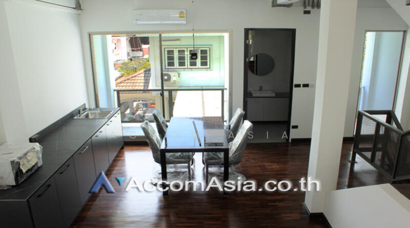 ให้เช่า - 3 Bedrooms Townhouse for Sale and Rent in Sukhumvit, Bangkok near BTS Thong Lo at Townhouse in Suk, กรุงเทพ