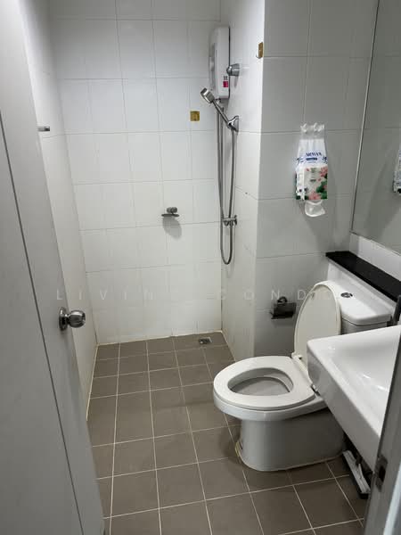 Unio Ramkhamhaeng-Serithai, Bangkok, 570 Seri Thai Rd, Khlong Kum, Bueng Kum, Bangkok, 1 Bedroom, 27 sqm, Condo For Rent, by Living Condo, 11208380 - DDproperty.com