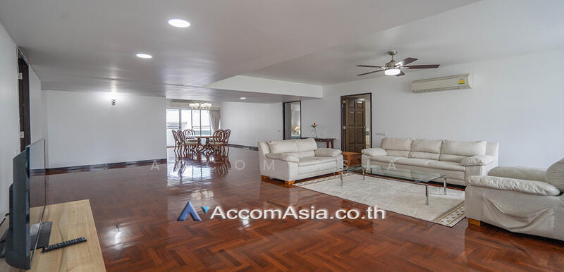 For Rent - 3 Bedrooms Apartment for Rent in Sukhumvit, Bangkok near BTS Phrom Phong at The comfortable low, Bangkok