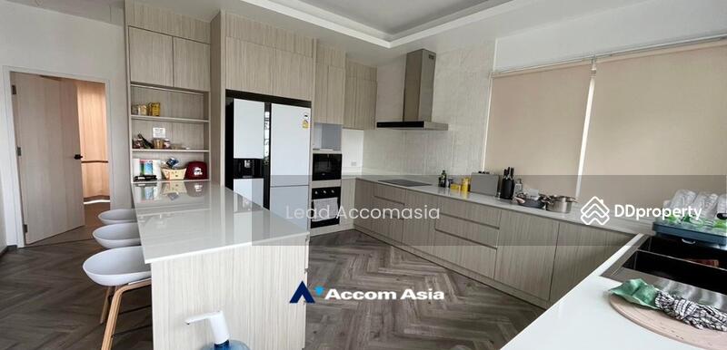 4 Bedrooms Apartment for Rent in Sukhumvit, Bangkok near BTS Thong Lo at Modern spacious residence, Bangkok, Khlong Tan Nua, Watthana, Bangkok, 4 Bedrooms, 280 sqm, Apartment For Rent, by Accom Asia, 11209219 - DDproperty.com
