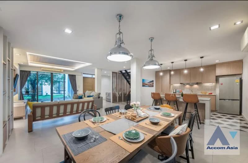 3 Bedrooms Townhouse for Rent in Sukhumvit, Bangkok near BTS Ekkamai (AA17062), กรุงเทพ, คลองตันเหนือ, วัฒนา, กรุงเทพ, 170 ตร.ม., ทาวน์เฮ้าส์ ให้เช่า, โดย Accom Asia, 11210322 - DDproperty.com