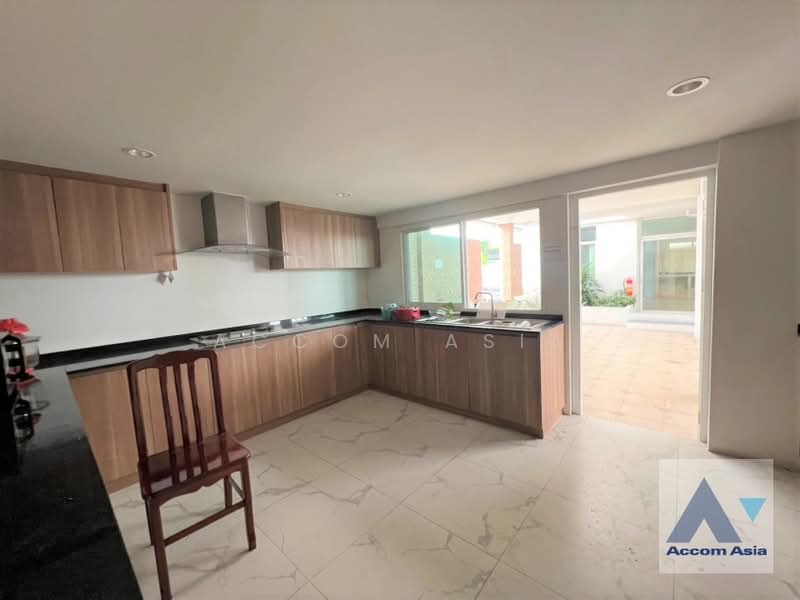 7 Bedrooms House for Rent in Sukhumvit, Bangkok near BTS Ekkamai (90523), bangkok, Khlong Tan Nua, Watthana, Bangkok, 7 Bedrooms, 500 sqm, Single Detached House For Rent, by Accom Asia, 11210817 - DDproperty.com