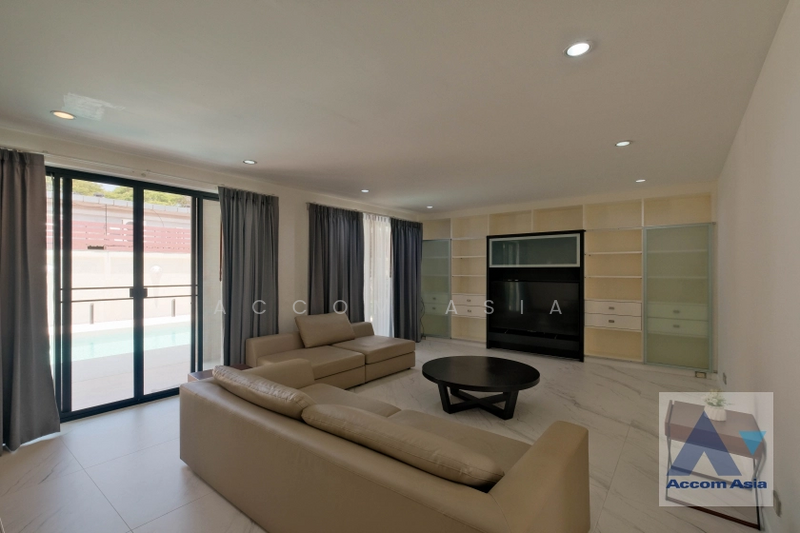 4 Bedrooms House for Rent in Sukhumvit, Bangkok near BTS Phra khanong (AA18616), Bangkok, Phra Kanong Nua, Watthana, Bangkok, 4 Bedrooms, 600 sqm, Single Detached House For Rent, by Accom Asia, 11211183 - DDproperty.com