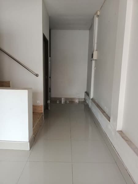 ซอยธนารักษ์ 1 ถนน: สายสนามบิน-ลพบุรีราเมศวร์, Songkhla, 490/6 สายสนามบิน-ลพบุรีราเมศวร์, Khuan Lang, Hat Yai, Songkhla, 3 Bedrooms, 164 sqm, Townhouse For Sale, by พลอยจิรา, 11211259 - DDproperty.com