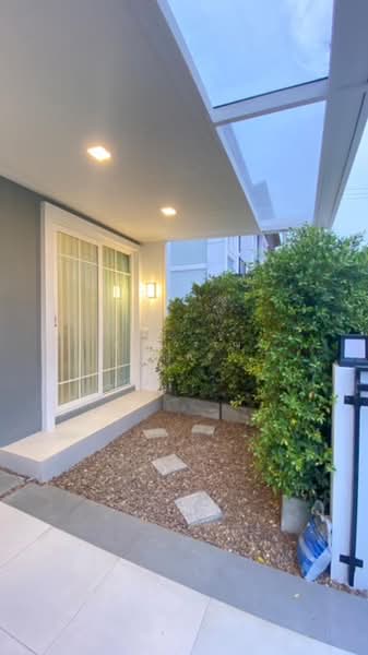Golden Town Sukhumvit-Bearing Station, Samut Prakan, Soi Tesabansamrongtai 6, Sam Rong, Phra Pra Daeng, Samut Prakan, 3 Bedrooms, 106 sqm, Townhouse For Rent, by Ulaiwan Boonsiri, 11211517 - DDproperty.com