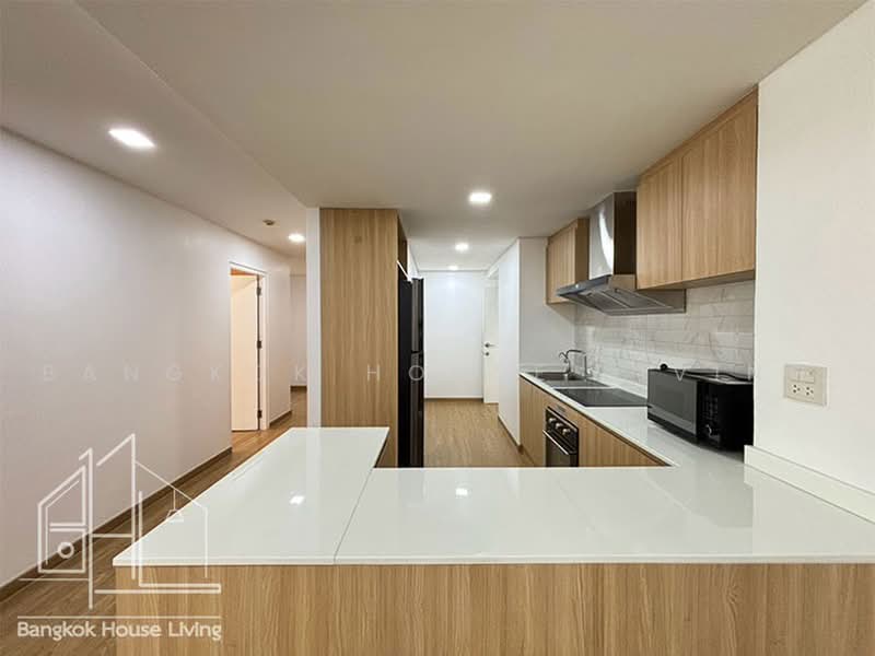 Baan Kwanta, Bangkok, 87 Sukhumvit Road, Khlong Tan Nua, Watthana, Bangkok, 2 Bedrooms, 150 sqm, Apartment For Rent, by Bangkok House Living, 11212147 - DDproperty.com