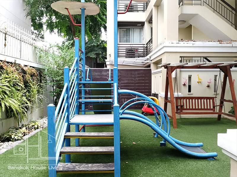 Baan Kwanta, Bangkok, 87 Sukhumvit Road, Khlong Tan Nua, Watthana, Bangkok, 2 Bedrooms, 150 sqm, Apartment For Rent, by Bangkok House Living, 11212147 - DDproperty.com