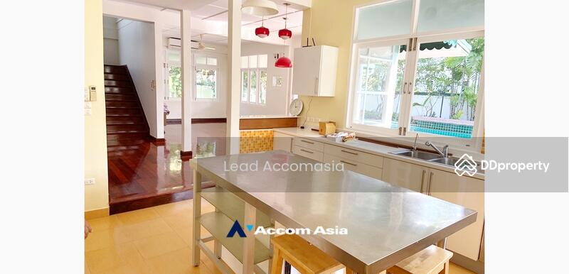 5 Bedrooms House for Rent in Sukhumvit, Bangkok near BTS Thong Lo (13000363), Bangkok, Phra Kanong, Khlong Toei, Bangkok, 5 Bedrooms, 160 sqm, Single Detached House For Rent, by Accom Asia, 11213078 - DDproperty.com