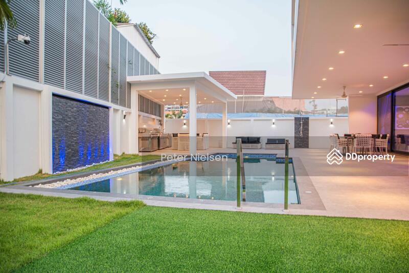 Luxury house on Pratumnak Hill, Pattaya, Chon Buri (Pattaya), Bang Lamung, Bang Lamung (Pattaya), Chon Buri (Pattaya), 5 Bedrooms, 650 sqm, Single Detached House For Sale, by Peter Nielsen, 11213658 - DDproperty.com