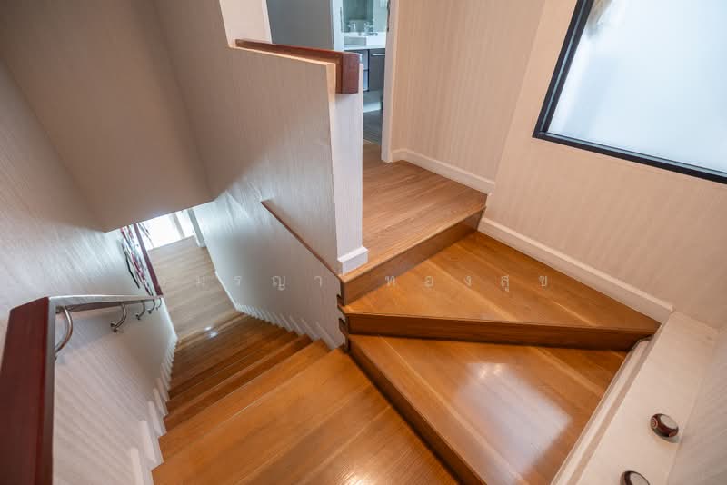 Bless Town Sukhumvit 50, Bangkok, Sukhumvit 50 Road, Phra Kanong, Khlong Toei, Bangkok, 3 Bedrooms, 290 sqm, Townhouse For Sale, by อมรญา ทองสุข, 11213846 - DDproperty.com