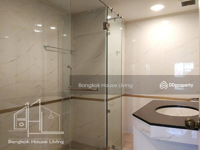 M Towers, Bangkok, Soi Sukhumvit 35, Khlong Tan Nua, Watthana, Bangkok, 2 Bedrooms, 120 sqm, Condo For Rent, by Bangkok House Living, 11214753 - DDproperty.com