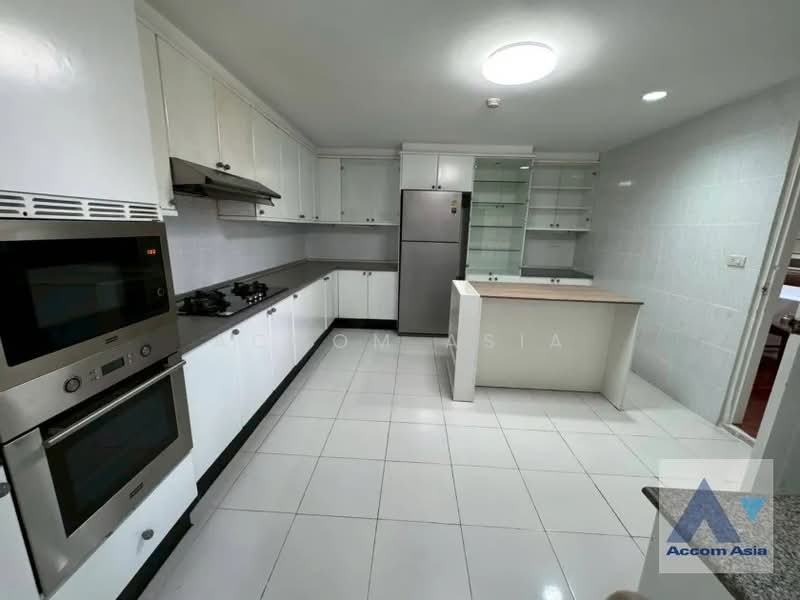 3 Bedrooms Apartment for Rent in Sukhumvit, Bangkok near BTS Phrom Phong at Pet friendly - High ris, Bangkok, Khlongtoei Nua, Watthana, Bangkok, 3 Bedrooms, 320 sqm, Apartment For Rent, by Accom Asia, 11214762 - DDproperty.com