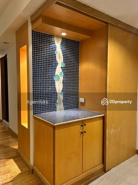 State Tower, Bangkok, 1055 Silom Road, Silom, Bang Rak, Bangkok, 1 Bedroom, 68 sqm, Condo For Rent, by Agentbkk, 11214841 - DDproperty.com