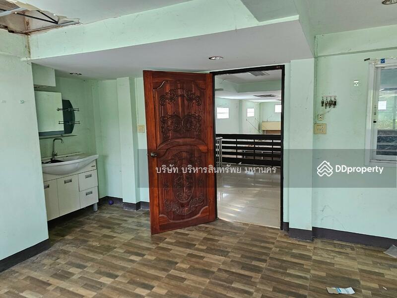 For Sale - Shophouse in Sawangdanding, Sakolnakorn., Sakon Nakhon